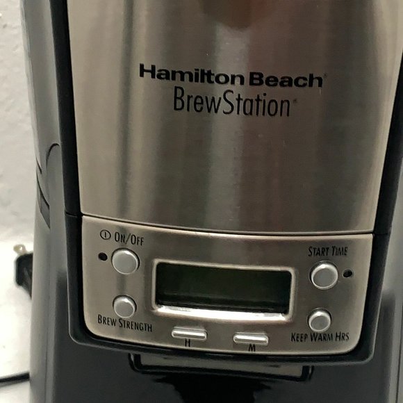 Hamilton Beach BrewStation Dispensing Coffee Maker 12-Cup Silver Black - Picture 2 of 10